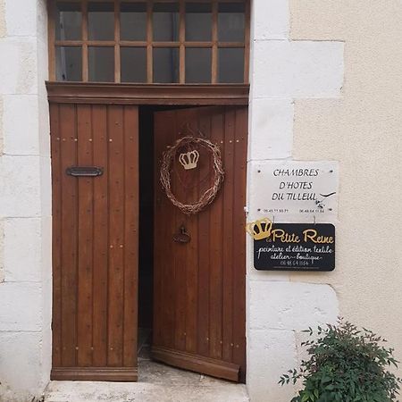 Chambres D'Hotes Du Tilleul Nanteuil-en-Vallée Exterior foto